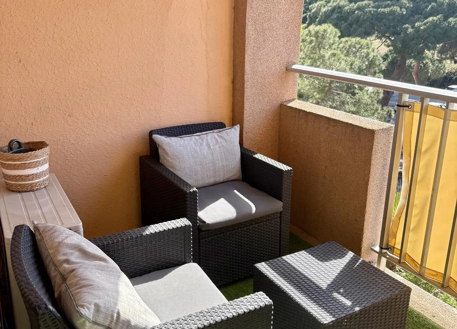Sejour Au Port Apartment Hyeres France