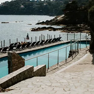 Hotel Le Provencal Renove En 2025 - Bord De, Hyeres